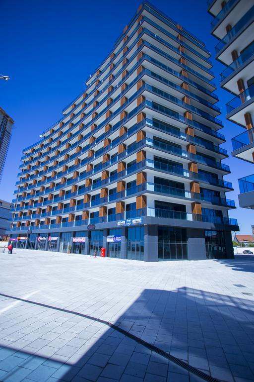 Euphoria Apartments Batumi Bagian luar foto